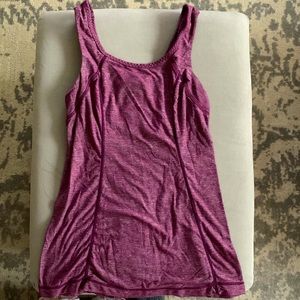 Lululemon tank top size 4, mauve color
